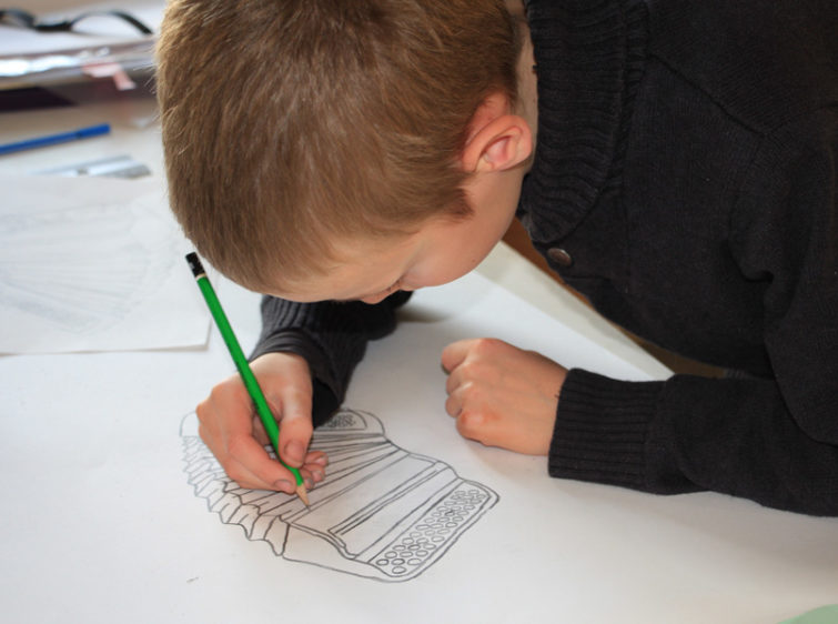ecole-primaire-dessin ecole-primaire-dessin